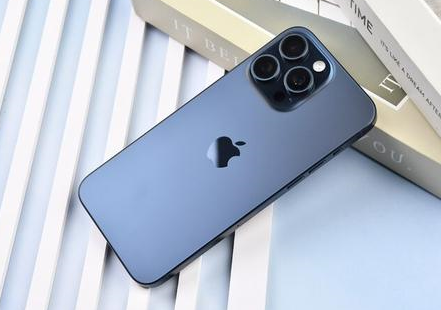 索县苹果维修点分享iPhone 15 Pro Max屏幕更换全新实操风险 
